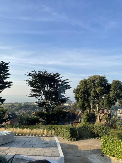 The Bolt Hole Hythe Panoramic Coast And Sea Views Villa Exterior photo