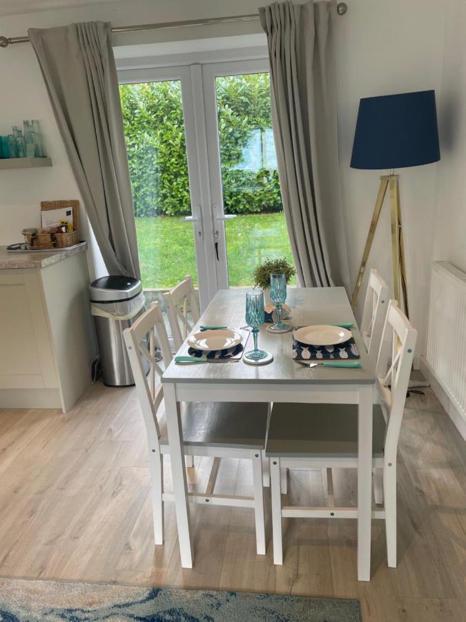 The Bolt Hole Hythe Panoramic Coast And Sea Views Villa Exterior photo